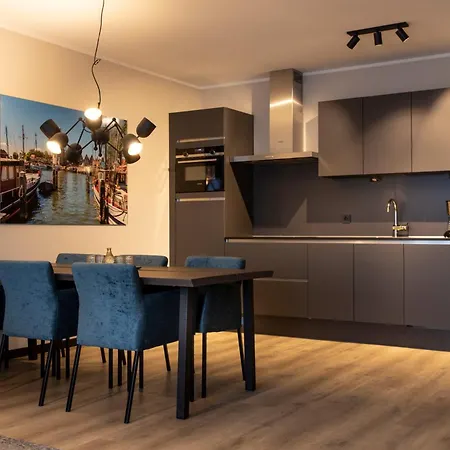 Astenblick With Sauna アパートホテル 4*